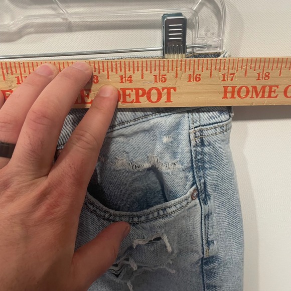 American Eagle Super High-Rise Baggy Straight Jeans Distressed Light Wash 14L - Picture 2 of 11